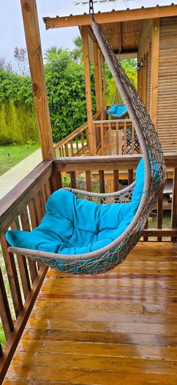 Tuquil-Ha Bed & Breakfast Ladyville Екстериор снимка