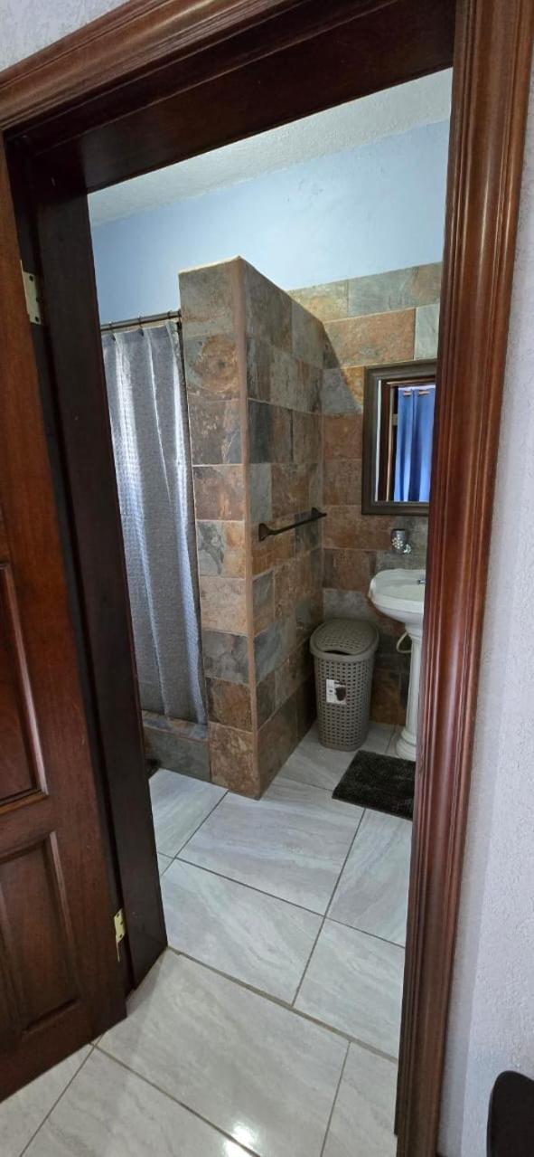Tuquil-Ha Bed & Breakfast Ladyville Екстериор снимка
